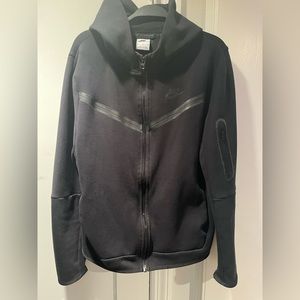 NIKE tech Hooded Sweat jacket, Boys Black size XL